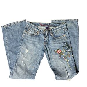 Y2K Embroidered Low Rise flare jeans
